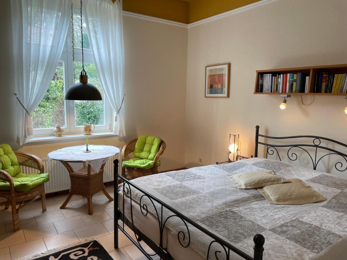 Villa Schulenburg In Putbus Auf Ruegen Esterno foto